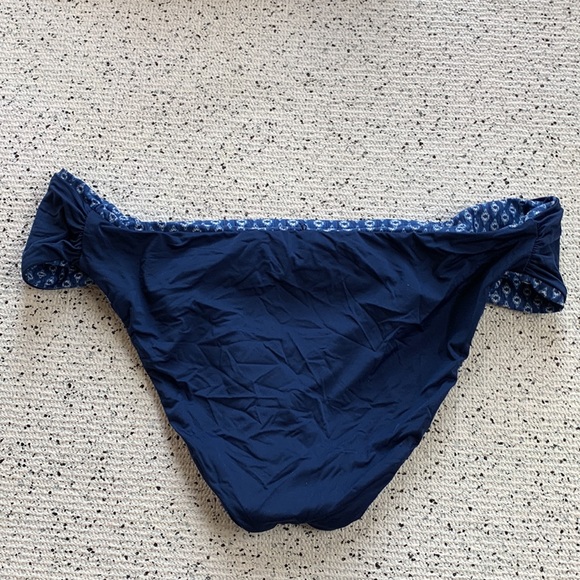 Lucky Brand Reversible Indigo Batik Print and Navy Bikini Briefs - Picture 4 of 4
